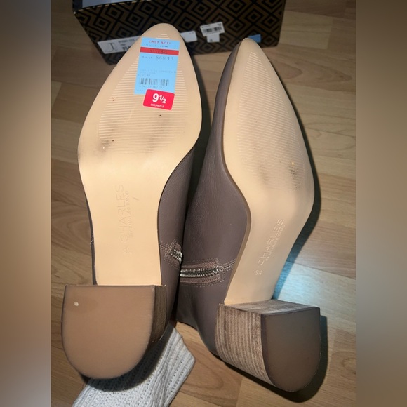 NWT Charles David Boots - Picture 5 of 6